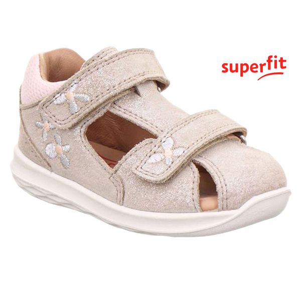 Детски сандали Superfit в млечно бежово с релефна бродерия Детски сандали Superfit в млечно бежово с релефна бродерия